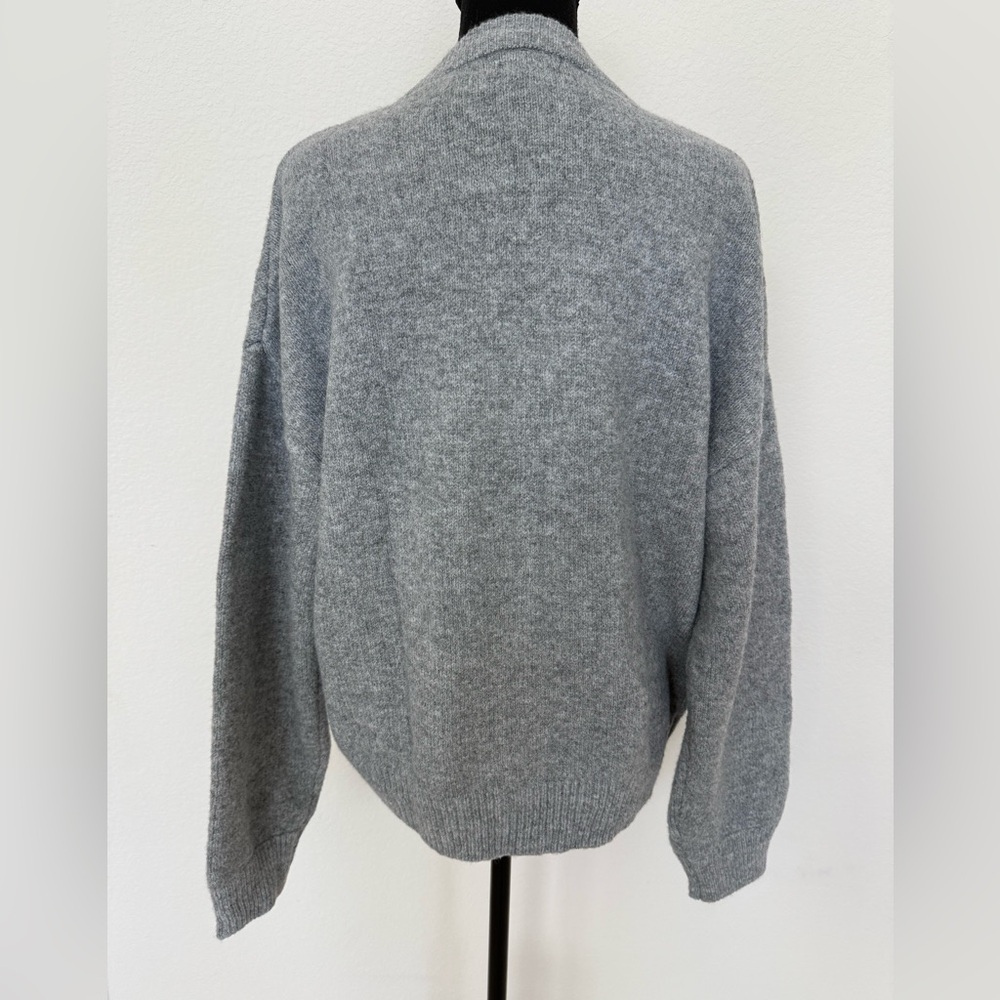 NWOT Cozy Gray Button-Up Cardigan Sweater | Size Medium - Picture 3 of 7